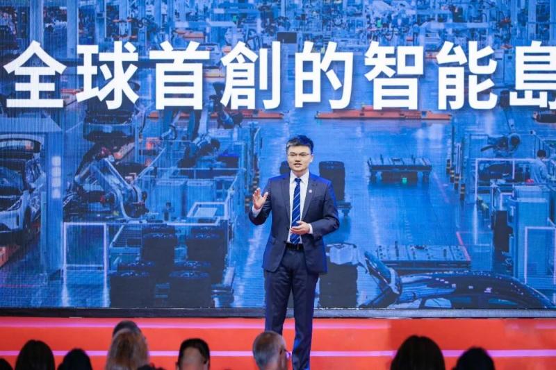 Tliet Inizjattivi Pijunieri Globali: SGMW Turi l-Manifattura Intelliġenti tad-Dinja taċ-Ċina